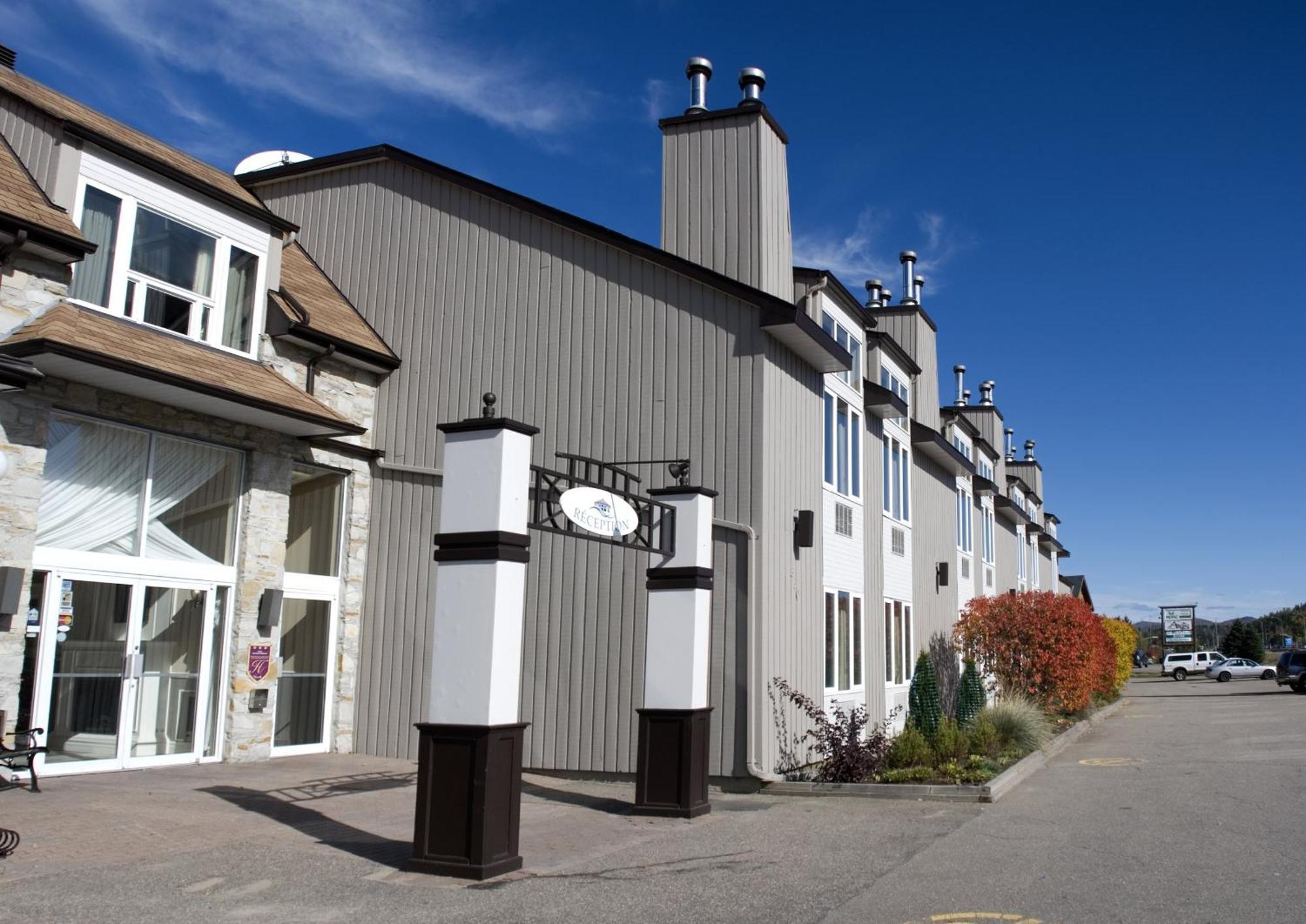 Hotel Vacances Tremblant Mont-Tremblant Luaran gambar
